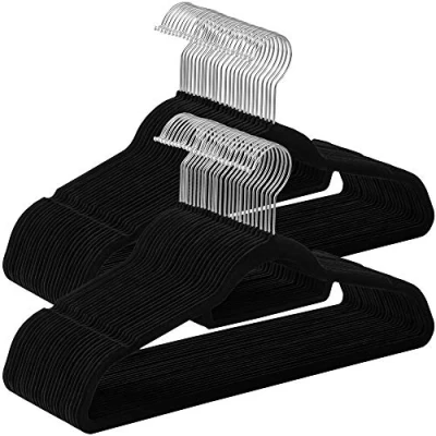 Abbildung von SONGMICS 50 Stück Kleiderbügel Samt, 0,6 cm dick, Anzugbügel Jackenbügel mit Rutschfester Oberfläche, Zwei Einkerbungen, 360drehbarer Haken