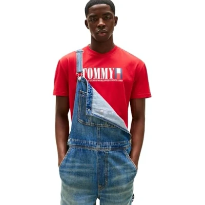 Abbildung von Tommy Jeans Herren T Shirt Kurzarm Flag Tee Regular Fit, Rot (Sapphire Red), M