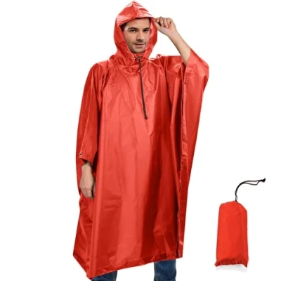 Abbildung von Regenponcho Wasserdicht Regencape mit Kapuze Multifunktionales Regenmantel Wiederverwendbar Regenkleidung Faltbare Ripstop Damen Herren für Wandern Camping Angeln Täglichen Gebrauch Orange