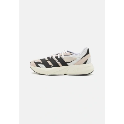 Abbildung von adidas Sportswear Lightstride Unisex Sneaker low, Größe: 39 1/3, Alumina/core black/cloud white Schuhe