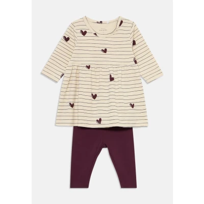 Abbildung von Name It Midikleid »NBFVANDORA LS DRESS SET W LEGGING«, (Set, 2 tlg.)