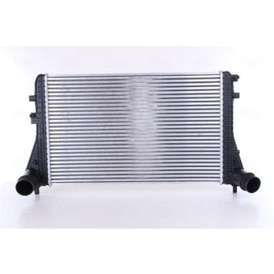 Abbildung von NISSENS 96542 Ladeluftkühler AUDI: A3 Hatchback, Sportback, VOLKSWAGEN: GOLF 6, Scirocco III, Eos, SEAT: Leon II Hatchback