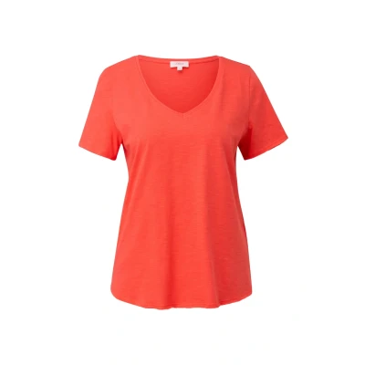 Abbildung von s.Oliver T Shirt, in Slub Yarn Optik