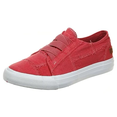 Abbildung von Blowfish Malibu Women&#039;s Marley Sneaker, Cherry Color Washed Canvas, 8.5