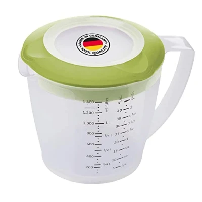 Abbildung von Westmark Rührbecher/Messkanne mit Spritzschutz, Deckel und Ausgießer, Kunststoff, Füllvolumen: 1,4 Liter, Helena, Transparent/Grün, 3105227A
