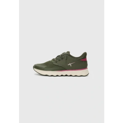 Abbildung von Tamaris Sneaker low, Damen, Größe: 40, Olive Schuhe