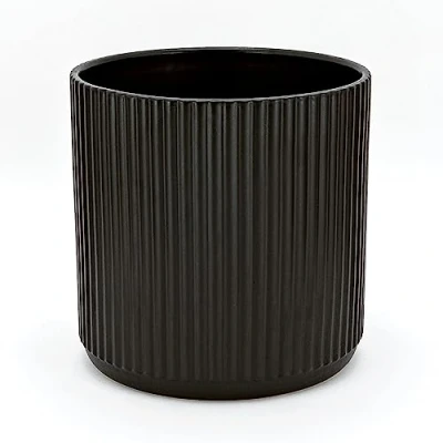 Abbildung von Amazon Basics Rund, Geriffeltes Keramik Pflanzgefäß, 20.3 cm, Schwarz