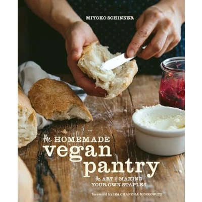 Abbildung von The Homemade Vegan Pantry: Art of Making Your Own Staples [A Cookbook]