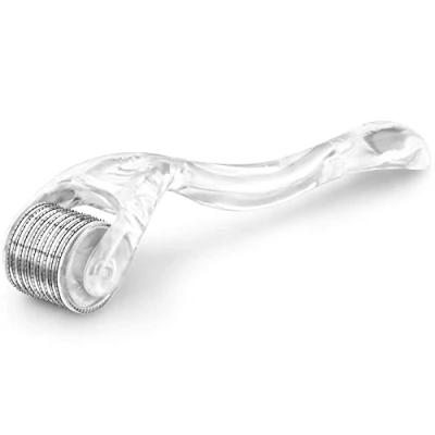 Abbildung von Titan Dermaroller 540 (0,25 mm) für die Hautpflege mit Gesichtsschutz, ergonomisches Design, von Athena London Skincare