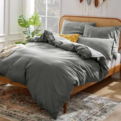 Abbildung von Sonive Deluxe Mikrofaser Bettbezug Set mit Kissenbezug Bettwäsche 200x200cm/ Kissenhülle 80x80cmx2, Dunkelgrau