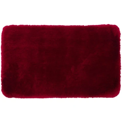 Abbildung von Gözze Deluxe Badteppich Mit extra hohem Flor, 100% Polyester (Mikrofaser), Antirutschbeschichtung, 70 x 120 cm Bordeaux