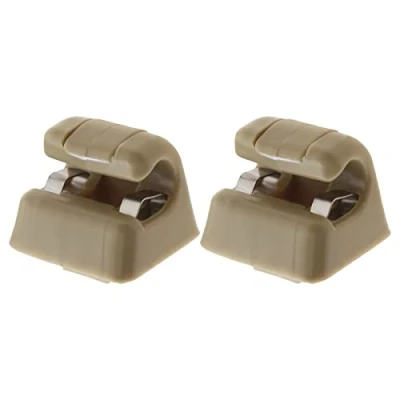 Abbildung von YINETTECH 2 Stück Auto Sonnenblenden Haken Clips Kompatibel mit W123 W124 W126 W140 W201 W463 A1268100012 126 810 00 12 8412 Visier Zubehör Kunststoff Beige