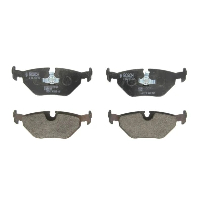 Abbildung von BOSCH 0 986 469 960 Bremsbelagsatz Low Metallic mit Kolbenclip BMW: 5 Touring, Saloon, 3 Saloon