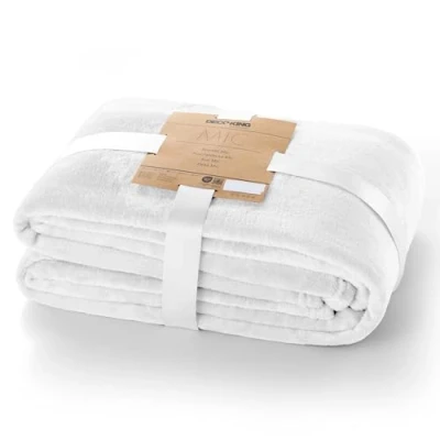 Abbildung von DecoKing Kuscheldecke 220x240 cm Elfenbein Decke Microfaser Tagesdecke Fleece weich sanft kuschelig Ivory Mic
