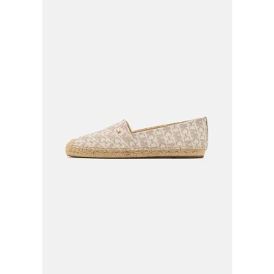 Abbildung von Michael Kors Kendrick Espadrille, Damen, Größe: 41, Vanilla Schuhe