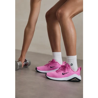 Abbildung von Nike Performance AIR ZOOM Bella 7 Trainingsschuh, Damen, Größe: 41, Playful pink/black/white Schuhe