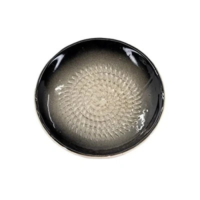 Abbildung von Kaladia Keramik Reibeteller/Keramikhobel Unifarbend ideal für Ingwer, Parmesan etc. in Schwarz Durchmesser: 12 cm handgemacht &amp; handbemalt Made Spain