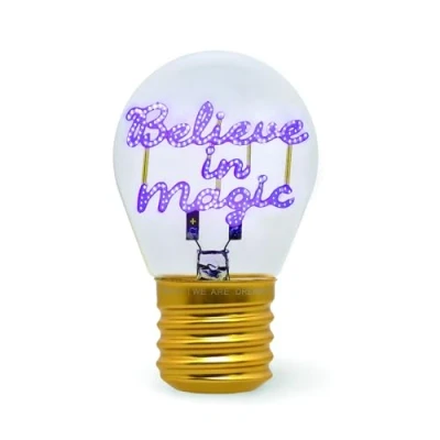Abbildung von LEGAMI Glühbirnenförmige Tischlampe, wiederaufladbar mit USB Kabel, kabellos, Glühbirnen Fiktion, Believe in Magic Thema, 6,8 x 10,3 cm