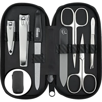 Abbildung von marQus Maniküre Set Damen und Herren Solingen Made in Germany 7 Teile mit patenierter Glasfeile für Hand Fußpflege Kunstleder Etui Karbonlook