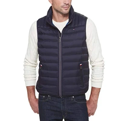 Abbildung von Tommy Hilfiger Herren Ultra Loft Gesteppte Pufferweste Daunenweste, Schwarz, M