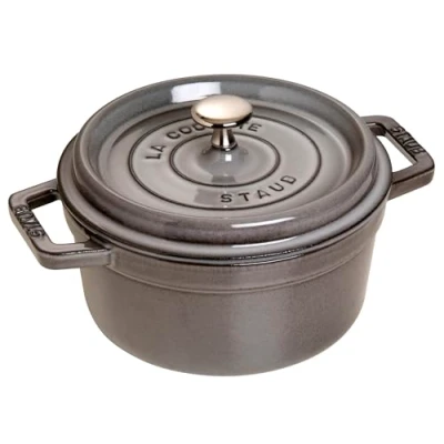 Abbildung von STAUB Gusseisen Bräter/Cocotte, Rund 20 cm, 2,24 L, Aromaregen Funktion, Für alle Herdarten geeignet, Graphitgrau
