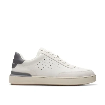Abbildung von Clarks Herren Courtlite Run Sneaker, Weißes Nubuk, 39.5 EU