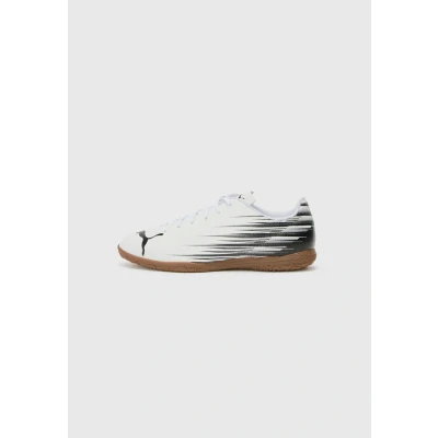 Abbildung von Puma Attacanto II IT Fußballschuh Halle, Herren, Größe: 47, White/black Schuhe