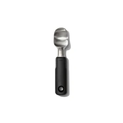 Abbildung von OXO Good Grips Robuste Eiskelle aus Edelstahl 10,6 x 26,7 cm