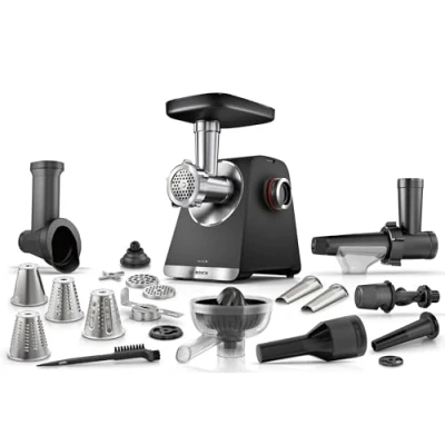 Abbildung von Bosch MultiPower Serie 6 Fleischwolf MFWS682B, Reibe , Kebbe und Wurst Aufsatz, Entsafter, Gebäck Zitruspresse, Mühle, 3 Lochscheiben (3, 4,5 8 mm), Motorblockleistung 2.100 W, Schwarz