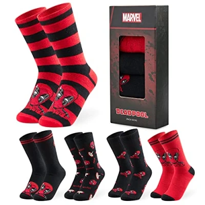 Abbildung von Marvel Socken Herren, 5er Pack Baumwolle Herrensocken Avengers, Lustigen Set Größe 39 46 Geschenke für Männer(Schwarz/Rot, 44 EU)