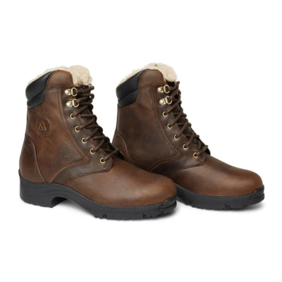 Abbildung von Mountain Horse Winterreitstiefel Snowy River Schnürung Braun