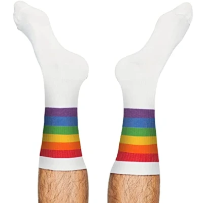 Abbildung von TODO Socken PRIDE Motiv Unisex mit LGBT Flagge Baumwolle Weiß und Schwarz Regenbogen (35 38, Weiss)