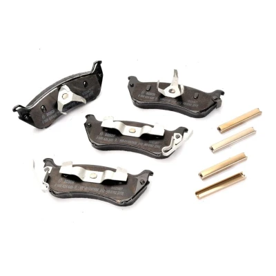 Abbildung von BOSCH 0 986 424 648 Bremsbelagsatz Low Metallic mit akustischer Verschleißwarnung Anti Quietsch Blech, Montageanleitung