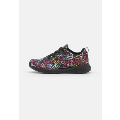 Abbildung von Skechers Damen Bobs Squad Starry Love Sneaker, Black And Multi Engineered Knit, 40 EU