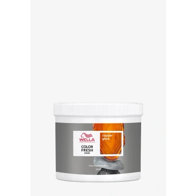 Abbildung von Wella Professionals Color Fresh Mask Copper Glow Haarkur zum Beleben und Verändern der Haarfarbe pflegende Tönung mit Avocadoöl für mittelblondes, hellbraunes gefärbtes Haar 500 ml