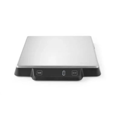 Abbildung von HENDI Digitale Küchenwaage, Haushaltwaage, für max 15kg, Präzision auf bis zu 1gr, mit eingebautem Digital Display, 266x269x(H)34mm, Edelstahl