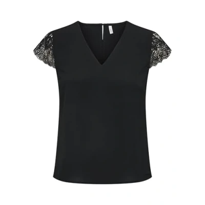Abbildung von ONLY Damen Onlelva Fr S/S Lace V Neck Top Cs Ptm, Black, Small