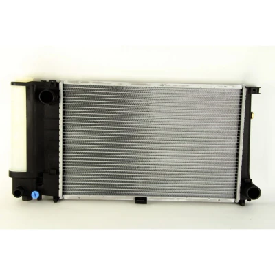 Abbildung von NRF EASY FIT 50568 Kühler, Motorkühlung Aluminium 520 327 34 mit Anbauteilen Kühlrippen gelötet BMW: 5 Saloon, Touring