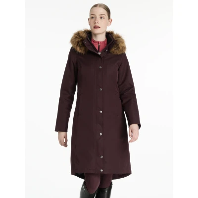 Abbildung von LeMieux Jacke Anya Waterproof Lang Damaszenerpflaume 34 Agradi.deVerkauft von Agradi