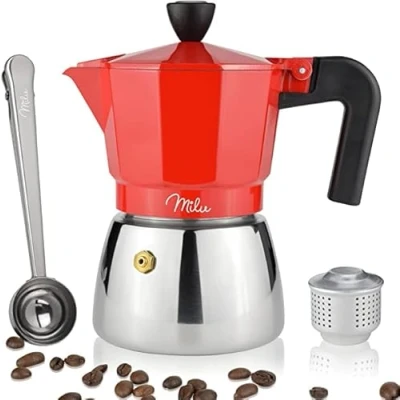 Abbildung von Milu Espressokocher Induktion geeignet 3, 6, 9 Tassen Aluminium Mokkakanne, Edelstahl Espressokanne, Espresso Maker Set inkl. Löffel, Bürste (Rot, 3 (150ml)