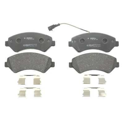 Abbildung von BOSCH 0 986 494 589 Bremsbelagsatz Low Metallic mit integriertem Verschleißsensor Anti Quietsch Blech, Schrauben Feder, Zubehör