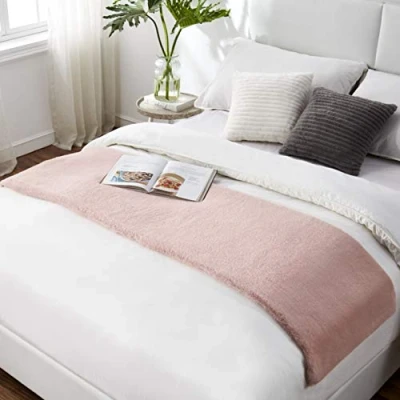 Abbildung von Teppich Wölkchen Fellteppich, Kunstfell Waschbar, Hasenfell Imitat, Kaninchenfell, Kurzfell Tischläufer Fell, Fell Läufer Flur, Bettläufer Rosa 50x150cm