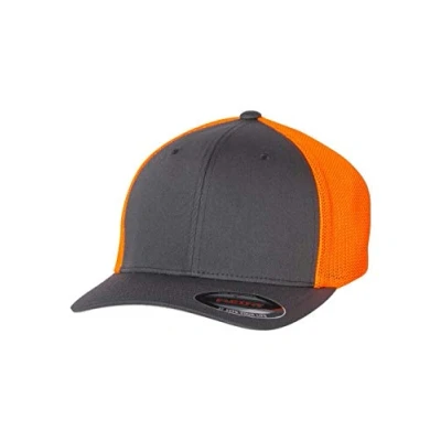Abbildung von Flexfit Herren Trucker Mesh Fitted Cap Zweifarbig Verschluss, Anthrazit/Neonorange, Einheitsgröße