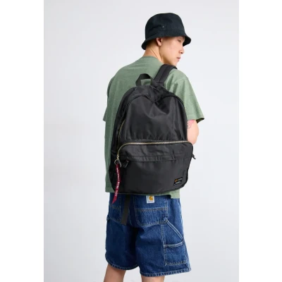 Abbildung von Alpha Industries CREW Backpack Unisex Tagesrucksack, Größe: One Size, Black