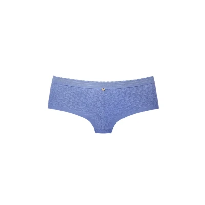 Abbildung von LASCANA Panty, aus Spitze in moderner Optik mit extraflachen Kanten
