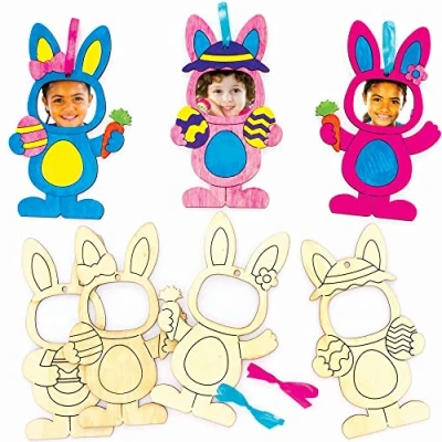 Abbildung von Baker Ross Osterhase Holz Bilderrahmen Bastelset 10er Pack, Osterbasteln mit für Kinder (FC610)