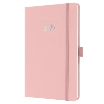 Abbildung von SIGEL J5405 Wochenkalender Jolie 2025, ca. A5, rosa, Hardcover mit Textileinband, Gummiband, Stiftschlaufe, Einstecktasche, 174 Seiten, vegan, aus nachhaltigem Papier, Terminplaner
