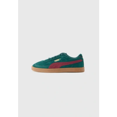 Abbildung von Puma CLUB II ERA Unisex Sneaker low, Größe: 40, Green terrain/ruby shimmer Schuhe