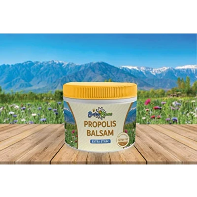 Abbildung von BayernBlume Propolis Balsam extra stark (200ml) mit wertvollen Ölen und Shea Butter Schutz für empfindliche Haut Fördert die Regeneration kleiner Hautschäden Lindert Juckreiz Spannungsgefühl