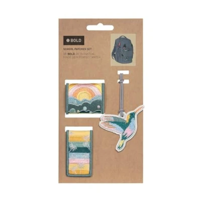 Abbildung von BOLD Lässig Anhänger und Patches Set (2 Stk.) mit Druckknopf/BOLD Match School Paradise